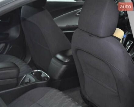 Серый Шевроле Вольт, объемом двигателя 1.4 л и пробегом 216 тыс. км за 12720 $, фото 13 на Automoto.ua