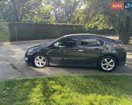 Серый Шевроле Вольт, объемом двигателя 1.4 л и пробегом 171 тыс. км за 11500 $, фото 4 на Automoto.ua