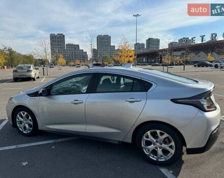 Серый Шевроле Вольт, объемом двигателя 1.49 л и пробегом 160 тыс. км за 16000 $, фото 2 на Automoto.ua