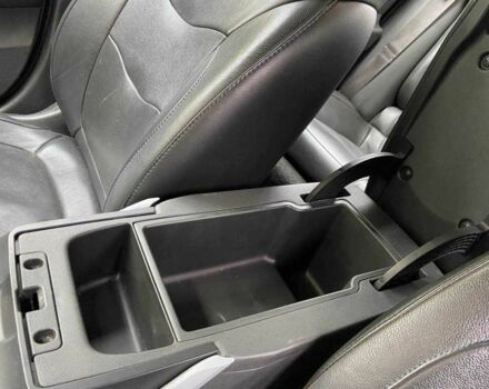 Серый Шевроле Вольт, объемом двигателя 1.5 л и пробегом 156 тыс. км за 13000 $, фото 10 на Automoto.ua