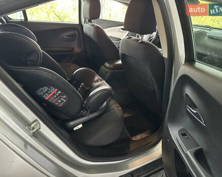 Серый Шевроле Вольт, объемом двигателя 1.4 л и пробегом 154 тыс. км за 11200 $, фото 18 на Automoto.ua