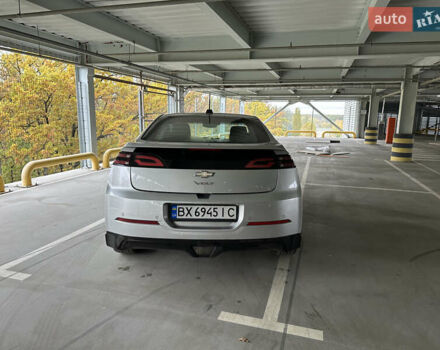 Серый Шевроле Вольт, объемом двигателя 1.4 л и пробегом 154 тыс. км за 11200 $, фото 7 на Automoto.ua