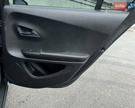 Серый Шевроле Вольт, объемом двигателя 1.4 л и пробегом 176 тыс. км за 12199 $, фото 26 на Automoto.ua