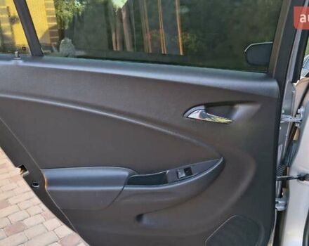 Серый Шевроле Вольт, объемом двигателя 1.5 л и пробегом 175 тыс. км за 16000 $, фото 12 на Automoto.ua