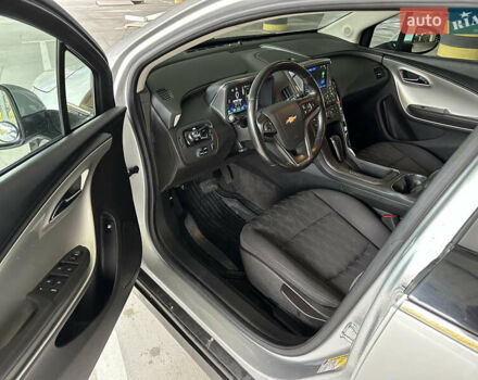 Серый Шевроле Вольт, объемом двигателя 1.4 л и пробегом 154 тыс. км за 11200 $, фото 14 на Automoto.ua