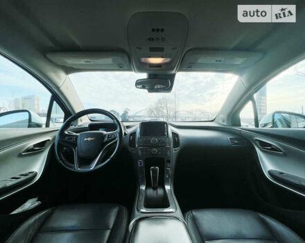 Серый Шевроле Вольт, объемом двигателя 1.4 л и пробегом 270 тыс. км за 13000 $, фото 6 на Automoto.ua