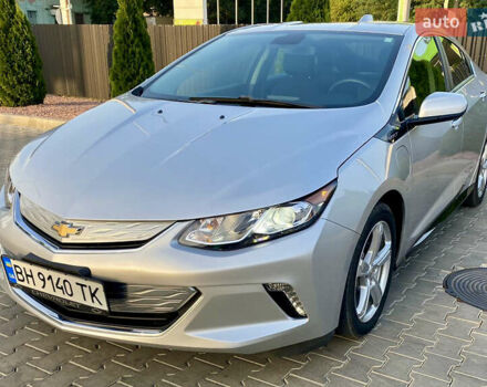 Сірий Шевроле Вольт, об'ємом двигуна 1.49 л та пробігом 141 тис. км за 13300 $, фото 4 на Automoto.ua