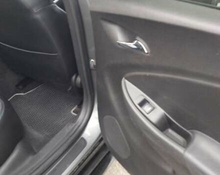 Сірий Шевроле Вольт, об'ємом двигуна 1.49 л та пробігом 180 тис. км за 15800 $, фото 13 на Automoto.ua