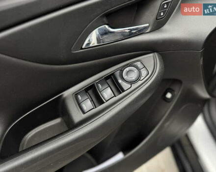 Серый Шевроле Вольт, объемом двигателя 1.49 л и пробегом 178 тыс. км за 14000 $, фото 49 на Automoto.ua