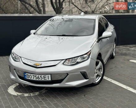 Серый Шевроле Вольт, объемом двигателя 1.49 л и пробегом 178 тыс. км за 14000 $, фото 2 на Automoto.ua