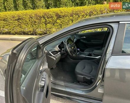 Серый Шевроле Вольт, объемом двигателя 1.49 л и пробегом 118 тыс. км за 17800 $, фото 7 на Automoto.ua