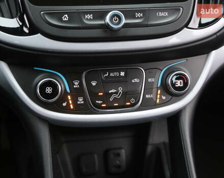 Серый Шевроле Вольт, объемом двигателя 1.5 л и пробегом 179 тыс. км за 13900 $, фото 18 на Automoto.ua