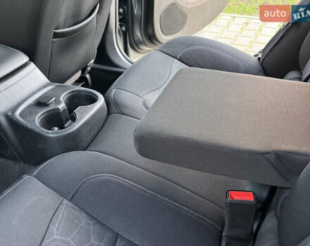 Серый Шевроле Вольт, объемом двигателя 1.5 л и пробегом 92 тыс. км за 12900 $, фото 41 на Automoto.ua