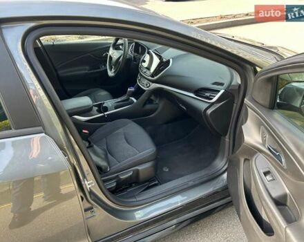 Серый Шевроле Вольт, объемом двигателя 1.49 л и пробегом 118 тыс. км за 17800 $, фото 9 на Automoto.ua