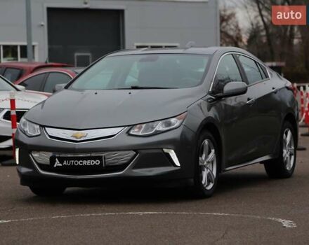 Серый Шевроле Вольт, объемом двигателя 1.5 л и пробегом 179 тыс. км за 13900 $, фото 2 на Automoto.ua
