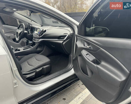 Серый Шевроле Вольт, объемом двигателя 1.49 л и пробегом 178 тыс. км за 14000 $, фото 33 на Automoto.ua