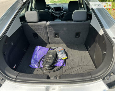 Сірий Шевроле Вольт, об'ємом двигуна 1.5 л та пробігом 58 тис. км за 16300 $, фото 14 на Automoto.ua