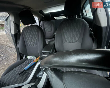 Серый Шевроле Вольт, объемом двигателя 1.4 л и пробегом 174 тыс. км за 10500 $, фото 27 на Automoto.ua