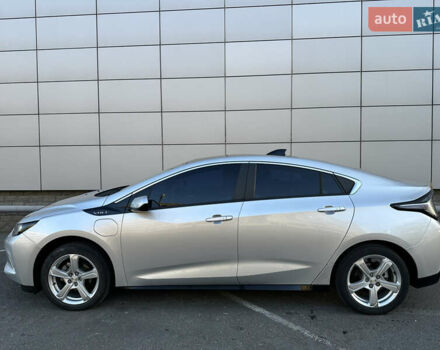 Серый Шевроле Вольт, объемом двигателя 1.5 л и пробегом 79 тыс. км за 16499 $, фото 3 на Automoto.ua