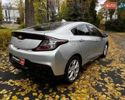 Сірий Шевроле Вольт, об'ємом двигуна 1.5 л та пробігом 185 тис. км за 12990 $, фото 5 на Automoto.ua