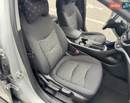 Серый Шевроле Вольт, объемом двигателя 1.49 л и пробегом 178 тыс. км за 14000 $, фото 25 на Automoto.ua