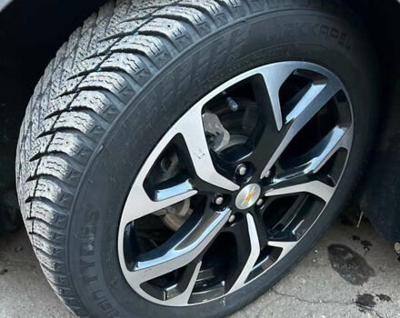 Серый Шевроле Вольт, объемом двигателя 1.49 л и пробегом 82 тыс. км за 19200 $, фото 23 на Automoto.ua