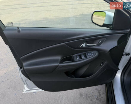 Сірий Шевроле Вольт, об'ємом двигуна 1.5 л та пробігом 139 тис. км за 13700 $, фото 18 на Automoto.ua