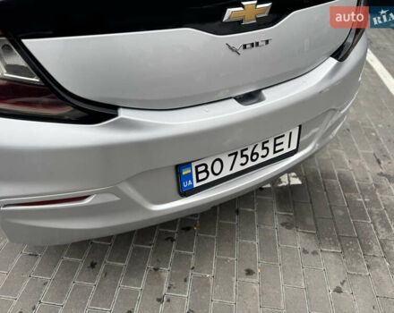 Серый Шевроле Вольт, объемом двигателя 1.49 л и пробегом 178 тыс. км за 14000 $, фото 16 на Automoto.ua