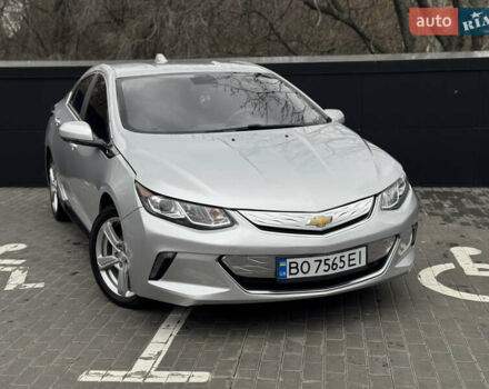 Серый Шевроле Вольт, объемом двигателя 1.49 л и пробегом 178 тыс. км за 14000 $, фото 5 на Automoto.ua
