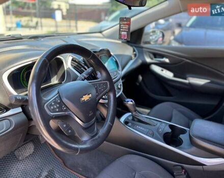Сірий Шевроле Вольт, об'ємом двигуна 1.49 л та пробігом 98 тис. км за 15200 $, фото 13 на Automoto.ua