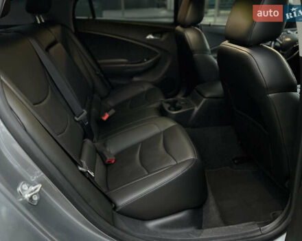 Серый Шевроле Вольт, объемом двигателя 1.5 л и пробегом 145 тыс. км за 13500 $, фото 25 на Automoto.ua