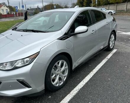 Серый Шевроле Вольт, объемом двигателя 1.49 л и пробегом 135 тыс. км за 17500 $, фото 1 на Automoto.ua