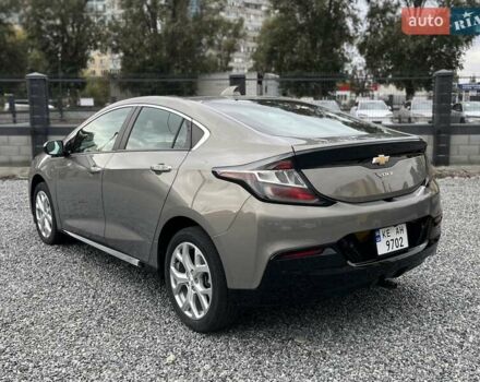 Серый Шевроле Вольт, объемом двигателя 1.5 л и пробегом 122 тыс. км за 17900 $, фото 3 на Automoto.ua