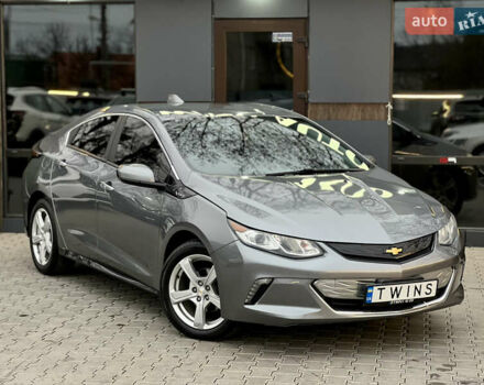 Серый Шевроле Вольт, объемом двигателя 1.5 л и пробегом 145 тыс. км за 13500 $, фото 2 на Automoto.ua