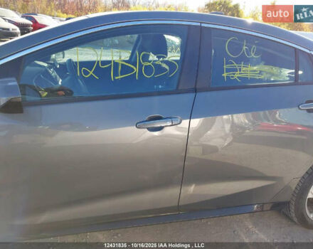 Сірий Шевроле Вольт, об'ємом двигуна 1.5 л та пробігом 192 тис. км за 9799 $, фото 4 на Automoto.ua