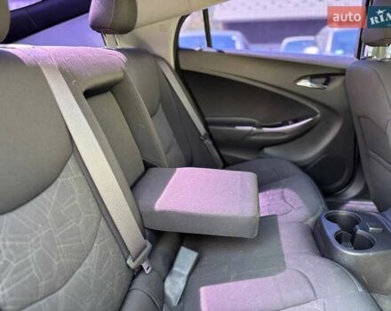 Сірий Шевроле Вольт, об'ємом двигуна 1.49 л та пробігом 98 тис. км за 15200 $, фото 31 на Automoto.ua