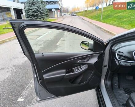 Серый Шевроле Вольт, объемом двигателя 1.5 л и пробегом 150 тыс. км за 12900 $, фото 18 на Automoto.ua