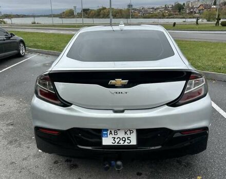 Серый Шевроле Вольт, объемом двигателя 1.49 л и пробегом 135 тыс. км за 17500 $, фото 3 на Automoto.ua