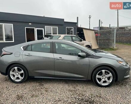 Серый Шевроле Вольт, объемом двигателя 1.5 л и пробегом 124 тыс. км за 15800 $, фото 4 на Automoto.ua