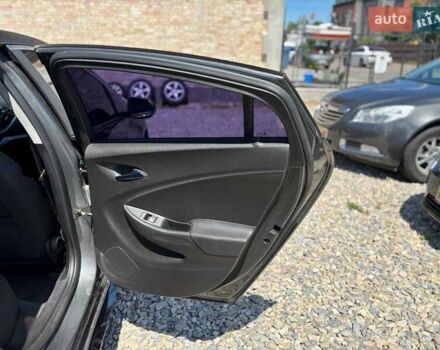 Сірий Шевроле Вольт, об'ємом двигуна 1.49 л та пробігом 98 тис. км за 15200 $, фото 28 на Automoto.ua