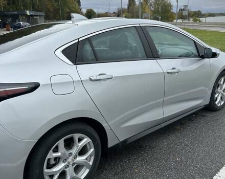 Серый Шевроле Вольт, объемом двигателя 1.49 л и пробегом 135 тыс. км за 17500 $, фото 4 на Automoto.ua