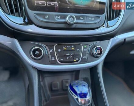 Сірий Шевроле Вольт, об'ємом двигуна 1.49 л та пробігом 98 тис. км за 15200 $, фото 20 на Automoto.ua