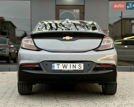 Серый Шевроле Вольт, объемом двигателя 1.5 л и пробегом 145 тыс. км за 13500 $, фото 4 на Automoto.ua