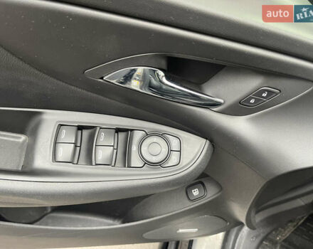 Серый Шевроле Вольт, объемом двигателя 1.5 л и пробегом 144 тыс. км за 16900 $, фото 10 на Automoto.ua