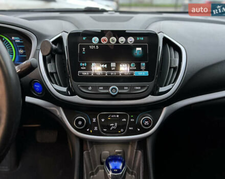 Серый Шевроле Вольт, объемом двигателя 1.5 л и пробегом 145 тыс. км за 13500 $, фото 29 на Automoto.ua