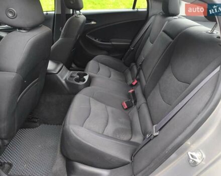 Серый Шевроле Вольт, объемом двигателя 1.5 л и пробегом 150 тыс. км за 12900 $, фото 15 на Automoto.ua