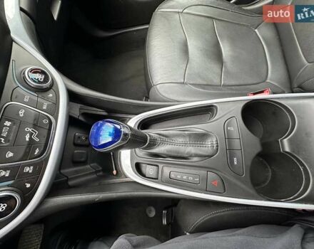 Серый Шевроле Вольт, объемом двигателя 1.5 л и пробегом 124 тыс. км за 15800 $, фото 21 на Automoto.ua