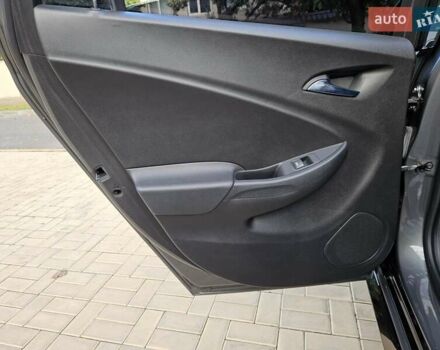 Шевроле Вольт 2017 в Одессе на Automoto.ua Серый Шевроле Вольт, объемом двигателя 1.49 л и пробегом 125 тыс. км за 14300 $, фото 30 на Automoto.ua