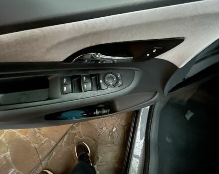 Серый Шевроле Вольт, объемом двигателя 0 л и пробегом 225 тыс. км за 13200 $, фото 13 на Automoto.ua