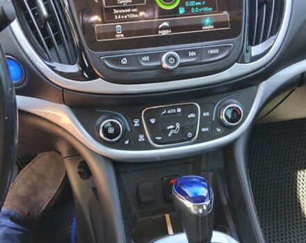 Серый Шевроле Вольт, объемом двигателя 1.5 л и пробегом 175 тыс. км за 14500 $, фото 5 на Automoto.ua